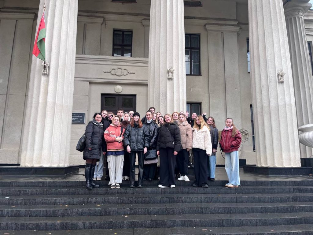 0-02-05-e9b27ebe45d554bfa01ccea206651fc46c9136da71e95b190491ffbd24af0b3f_1a681983df7aaa55