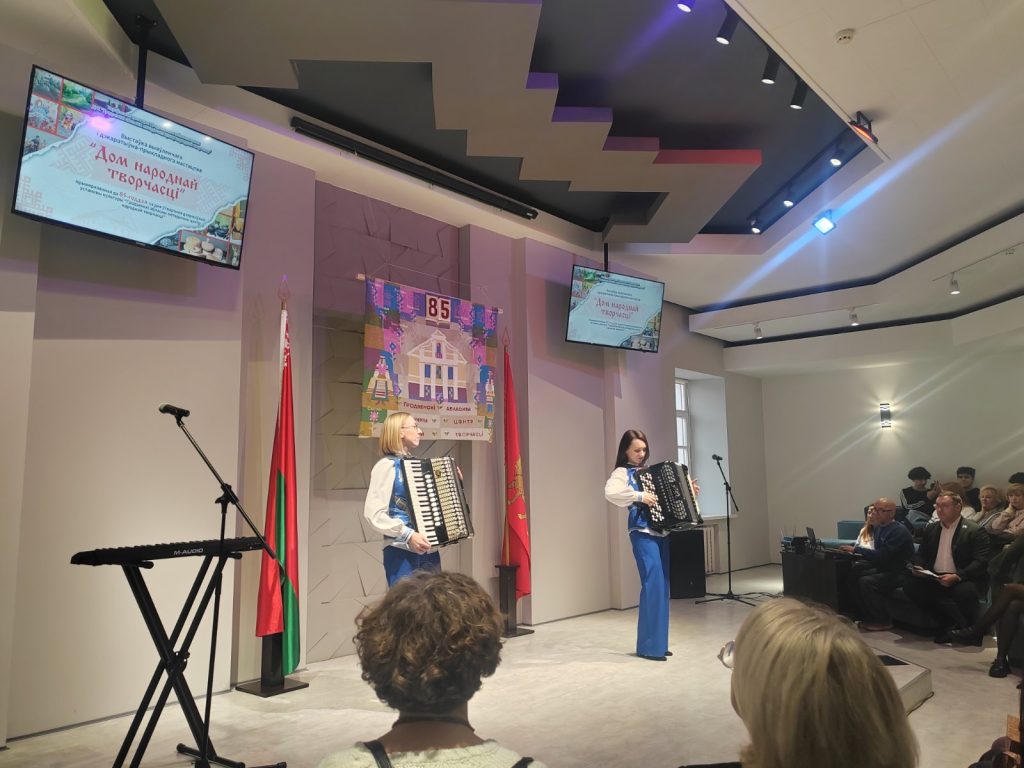 0-02-05-12749bce2aaa419d10b6b1b44afff83577889bb76e5744e14a08eaa22f46f337_88458a09744e6ede