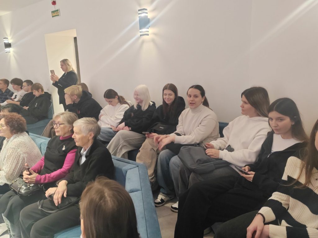 0-02-05-78634568ed225cf714aacf61a846361f1b8eff6df7425f29218388dbb9473c47_796bc297f14f774b