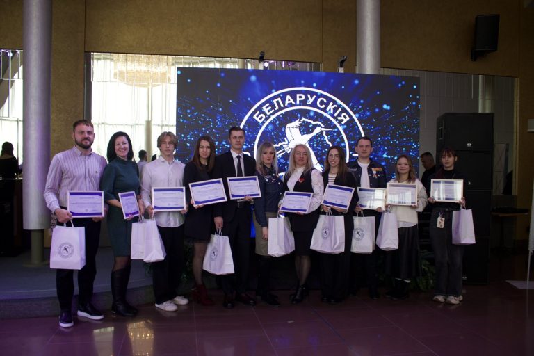 0-02-05-bac8536d2d0aed864832ff13c170ef3b625b30c86489056eda7d77c9876d2517_2931ec57884cfa5