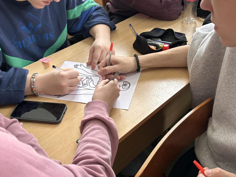 0-02-05-ee81885a8417405d02e414d889b80d8f9c0b69e2ef581fb3fe98fb4fa4b7fc57_6a70556ee7fc2e81