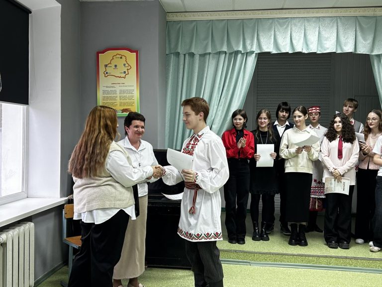 0-02-05-af86070f9d2684b8f648dc50f52c6146bb786a5ff967b05009fc3a1f2d43e764_7f2b1131b724b73c