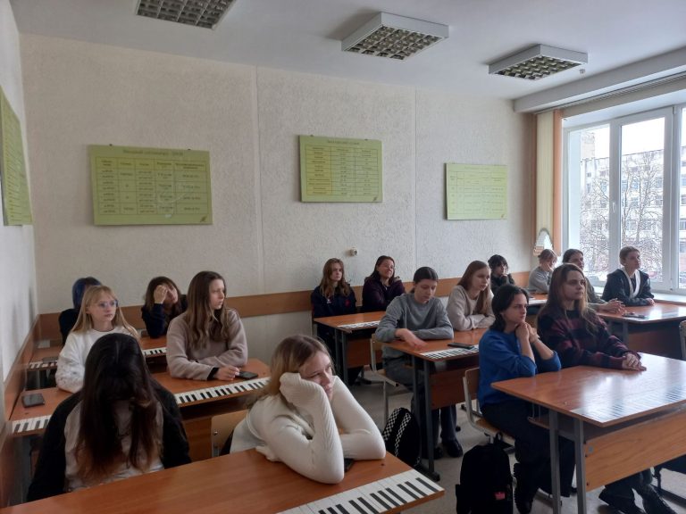 0-02-05-aeb413c1a97b6d47e0ca4d6f075c620c59c1a6c0a4a11cf25a8f18ce0b8a8cab_e17942ded1c3a706