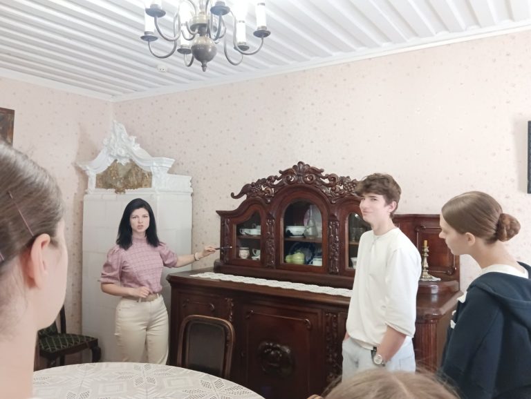 0-02-05-5546356af52dd7a3d63785b29056fd1e12364a676543ef7b387fbb56a019246e_8da300576acbde04