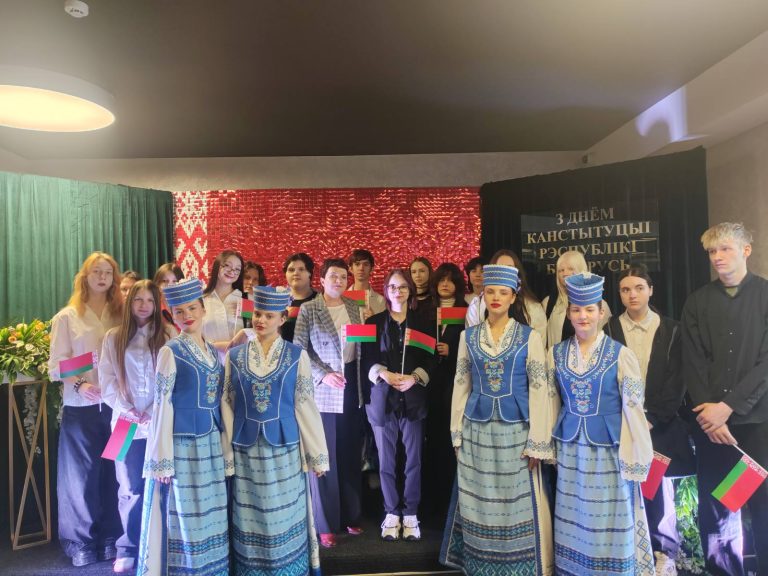 0-02-05-918c706af9a954284ec80994cb4c53e54ec5bc7e2d454c22ff9d5f1923de0781_30deebe50c5476f0