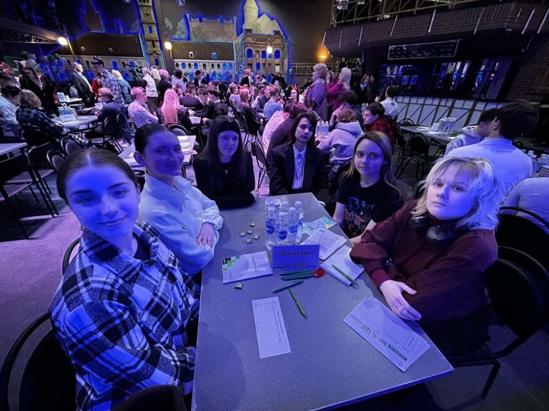 0-02-05-e3ede8cfd6389557b4a56661776e90200659de718d90f8ef0370da4607646811_63de643f5d8bcaa8