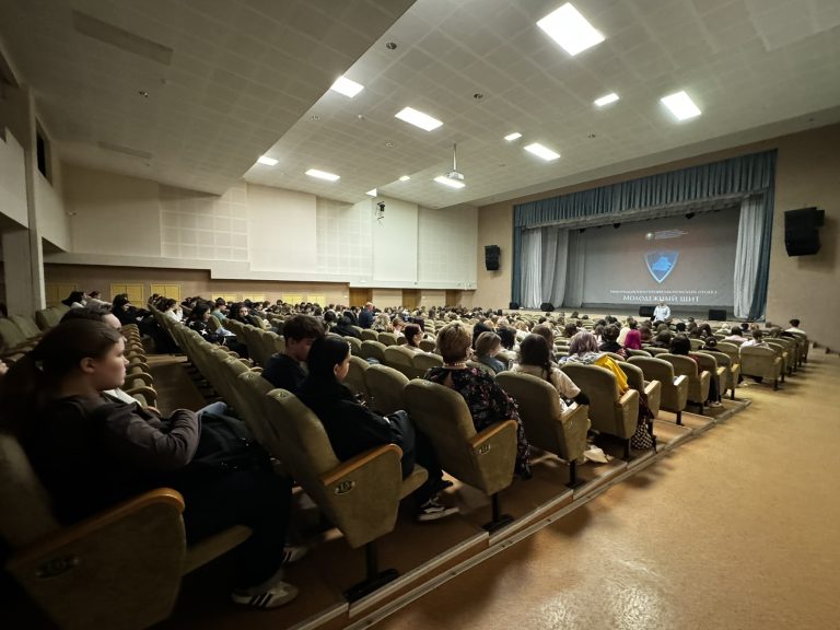 0-02-05-3244157bea7fff68b3a5a8e63da5750f8ecff970b7bb874a7b79f01ee321c1c8_d160fc326fc4713c