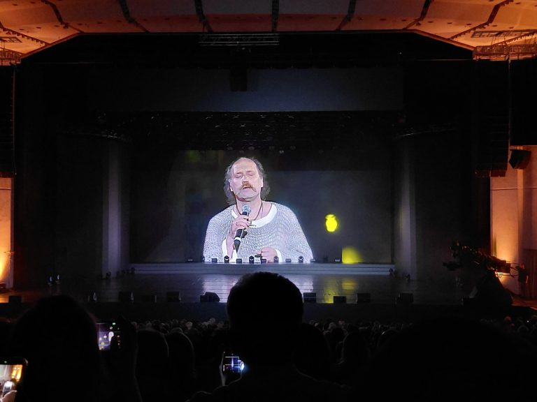 0-02-05-e7db0cca0eb0126fda65bec1c87d51992ea39b13bc8fd81bb9328bb0bddbe47d_bc4d05748b4cba36